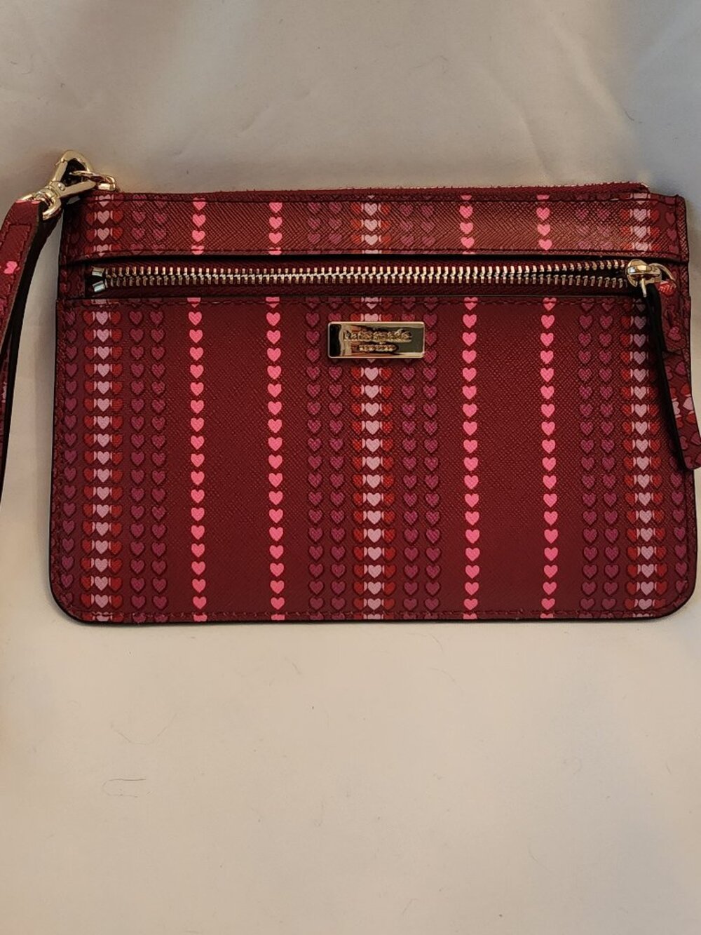 Kate Spade Shore Street Heart Stripe Tinie Wristlet NWT Cranberry